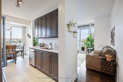 Photo 15 at 611 - 825 Church Street, Moore Park, Toronto