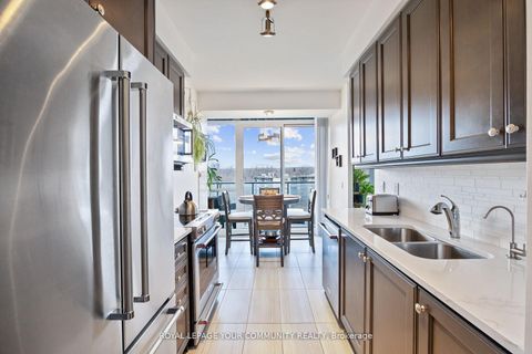 Photo 16 at 611 - 825 Church Street, Moore Park, Toronto