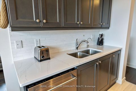 Photo 19 at 611 - 825 Church Street, Moore Park, Toronto