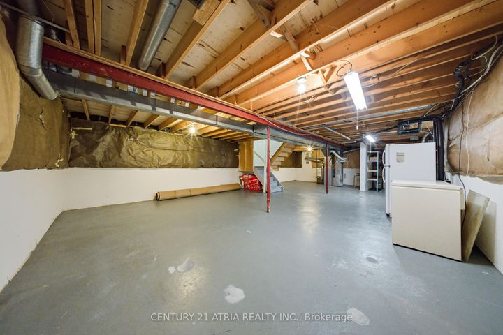 Photo 15 at 32 Fieldview Crescent, Milliken Mills West, Markham