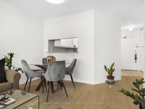 Photo 7 at 211 - 2550 Lawrence Avenue E, Dorset Park, Toronto