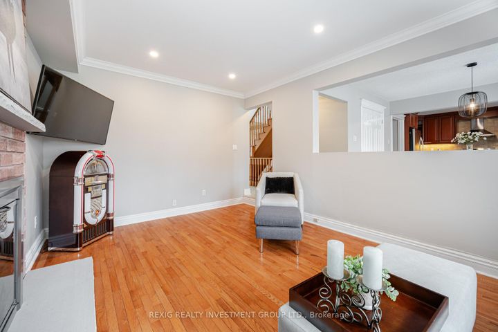 Photo 17 at 66 Settler Court, Heart Lake West, Brampton