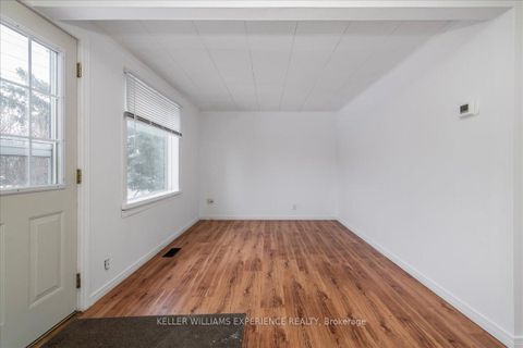 Photo 4 at 116 Huronia Road, Allandale, Barrie
