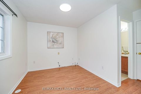Photo 15 at 4 - 2784 Eglinton Avenue E, Eglinton East, Toronto