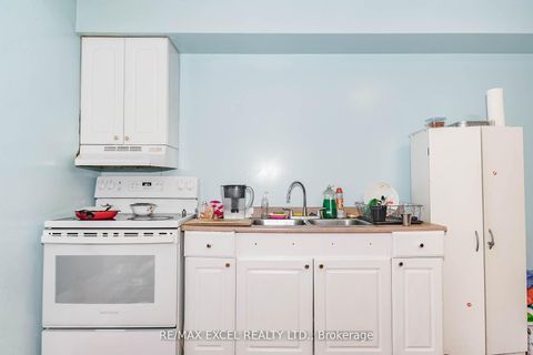 Photo 25 at 4 - 2784 Eglinton Avenue E, Eglinton East, Toronto