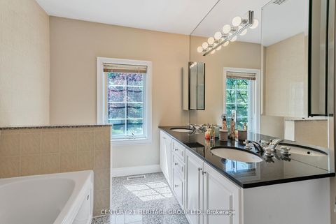 Photo 14 at 162 Goulding Avenue, Newtonbrook West, Toronto
