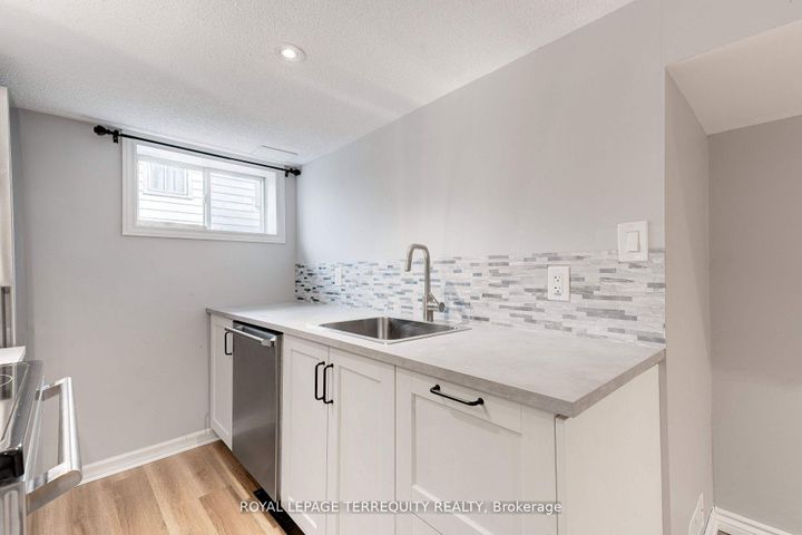 Photo 19 at 739 Upper Gage Avenue, Hampton Heights, Hamilton