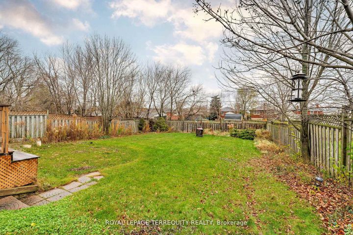 Photo 31 at 739 Upper Gage Avenue, Hampton Heights, Hamilton