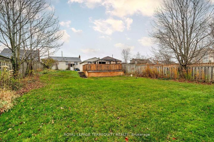Photo 32 at 739 Upper Gage Avenue, Hampton Heights, Hamilton