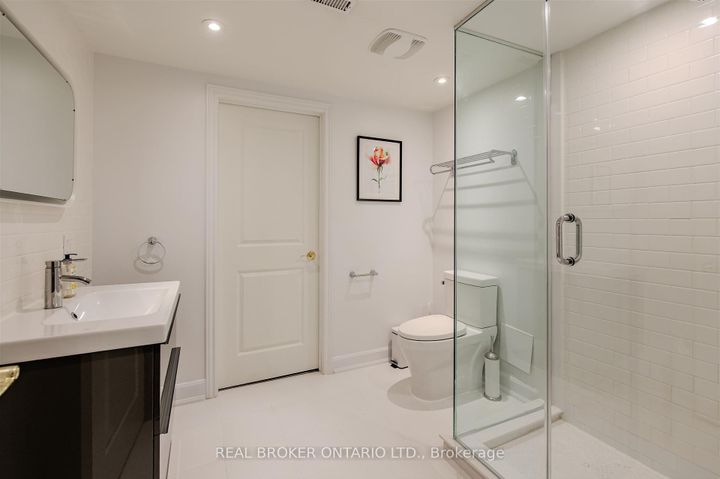 Photo 41 at 6 Streatham Place, Rosethorn, Toronto