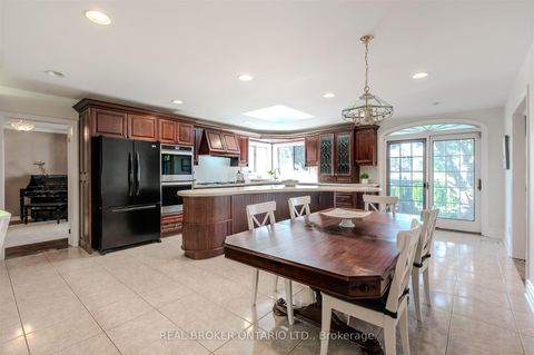 Photo 13 at 6 Streatham Place, Rosethorn, Toronto