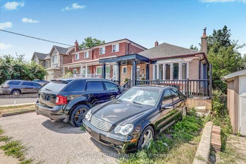 Photo 1 at 26 North Bonnington Avenue, Birchmount, Toronto