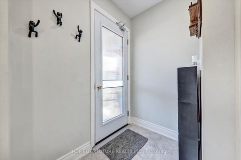 Photo 6 at 26 North Bonnington Avenue, Birchmount, Toronto