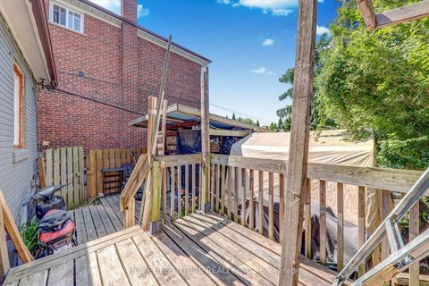 Photo 32 at 26 North Bonnington Avenue, Birchmount, Toronto