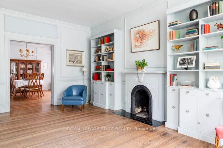 Photo 11 at 142 Aberdeen Avenue, Durand, Hamilton