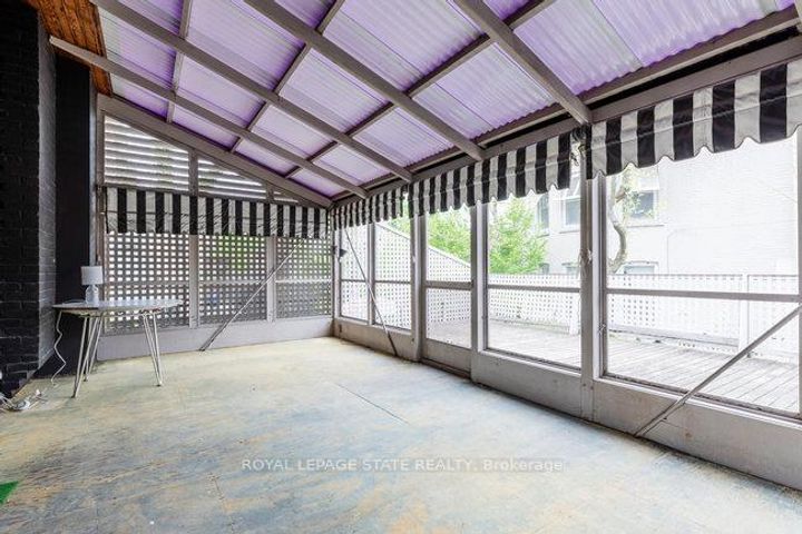 Photo 42 at 142 Aberdeen Avenue, Durand, Hamilton