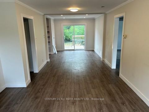 Photo 9 at 121 Cumberland Street, Allandale, Barrie