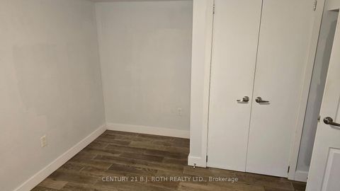 Photo 16 at 121 Cumberland Street, Allandale, Barrie