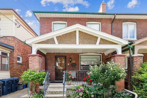 Photo 1 at 67 Kings Park Boulevard, East York, Toronto