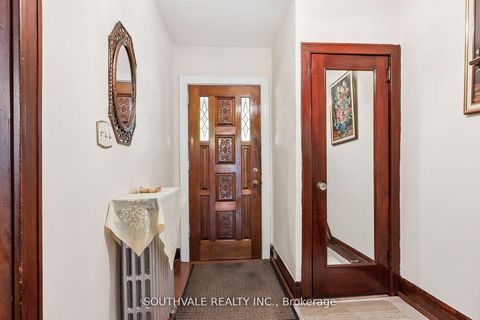 Photo 4 at 67 Kings Park Boulevard, East York, Toronto