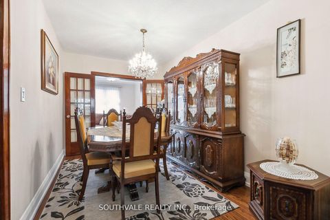 Photo 13 at 67 Kings Park Boulevard, East York, Toronto