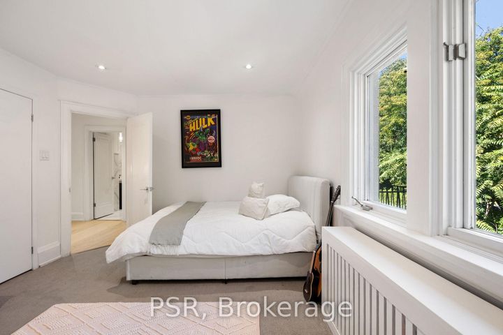 Photo 12 at 7 Glenarden Road, Forest Hill North, Toronto