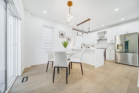 Photo 16 at 57 St Nicholas Crescent, Vellore Village, Vaughan