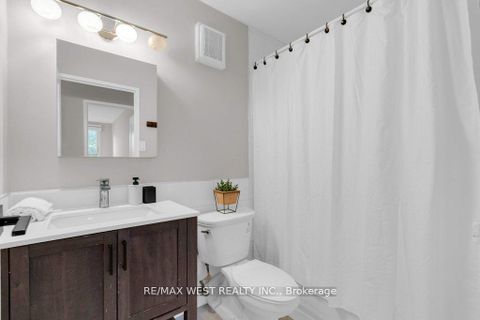Photo 21 at 203 - 2 Glamorgan Avenue, Dorset Park, Toronto