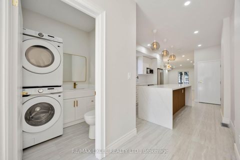 Photo 22 at 806 Gladstone Avenue, Junction, Toronto