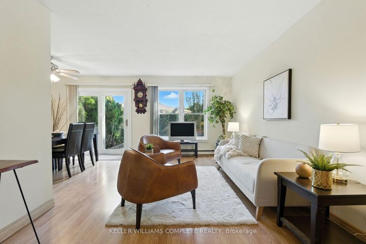 Photo 3 at 365 Cochrane Road, Glenview, Hamilton