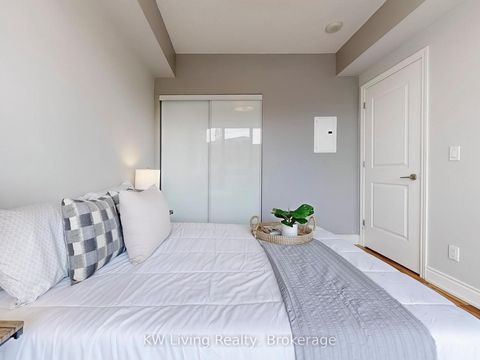 Photo 16 at 509A - 9088 Yonge Street, South Richvale, Richmond Hill