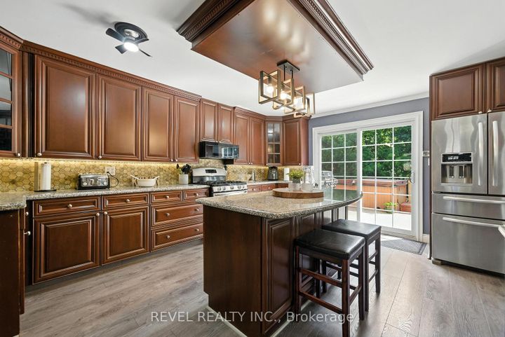 Photo 3 at 57 Rosehill Boulevard, McLaughlin, Oshawa