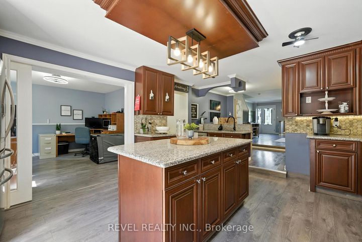 Photo 5 at 57 Rosehill Boulevard, McLaughlin, Oshawa