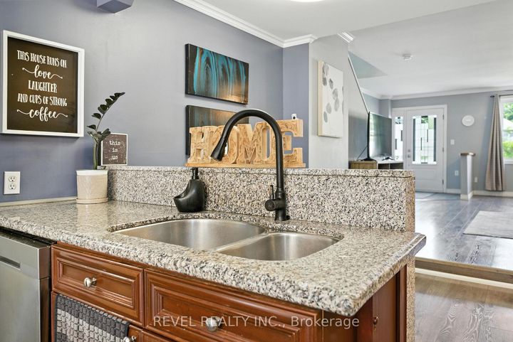 Photo 6 at 57 Rosehill Boulevard, McLaughlin, Oshawa