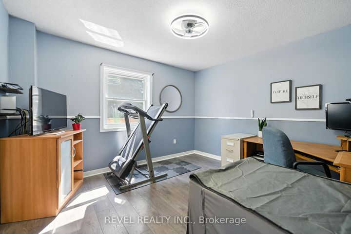 Photo 8 at 57 Rosehill Boulevard, McLaughlin, Oshawa
