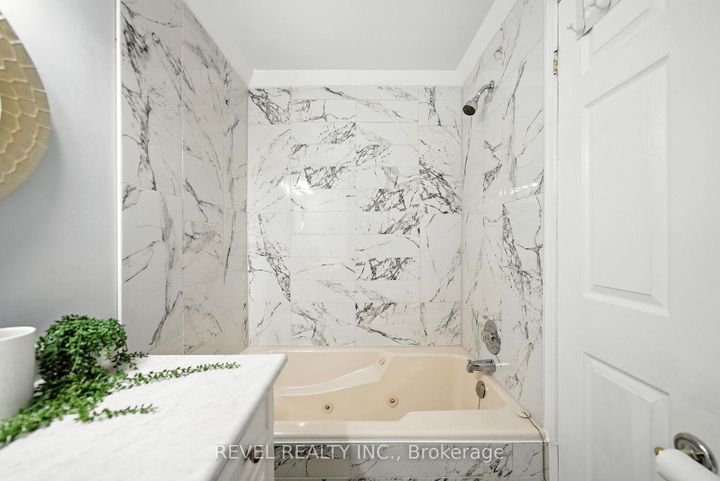 Photo 9 at 57 Rosehill Boulevard, McLaughlin, Oshawa
