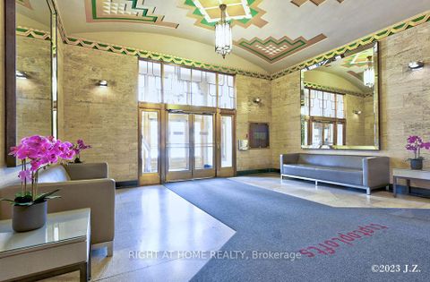 Photo 3 at 217 - 637 Lake Shore Boulevard W, Niagara, Toronto