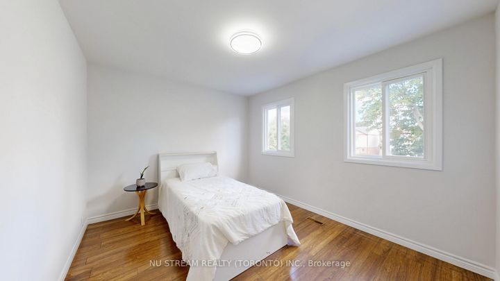 Photo 9 at 95 Madsen Crescent, Markville, Markham