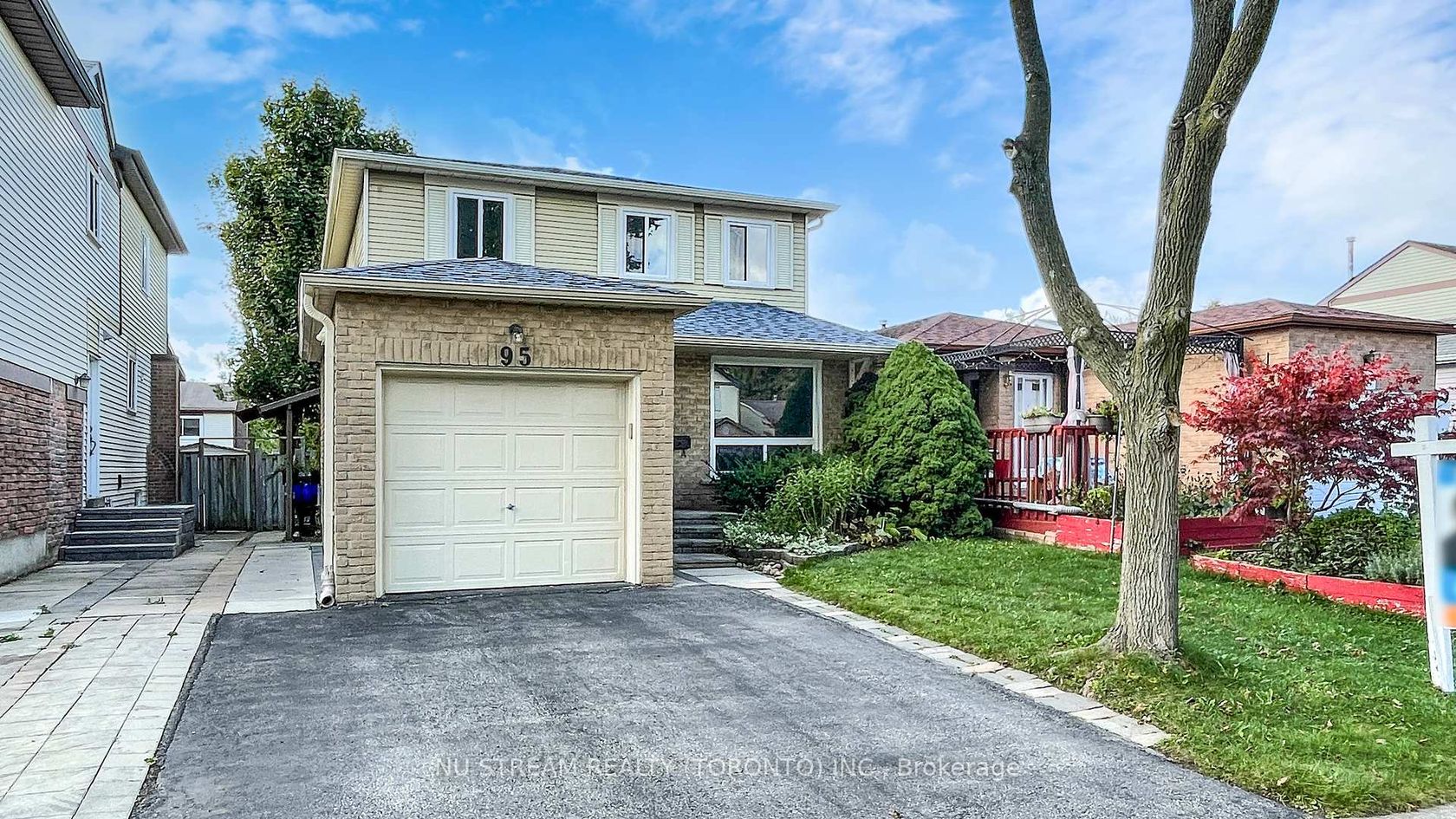 95 Madsen Crescent, Markville, Markham 2