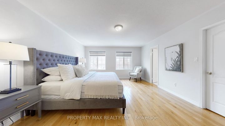 Photo 16 at 48 Elmrill Road, Berczy, Markham