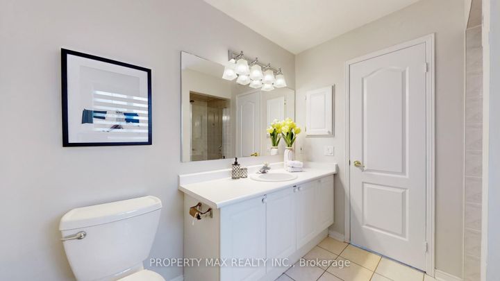 Photo 20 at 48 Elmrill Road, Berczy, Markham