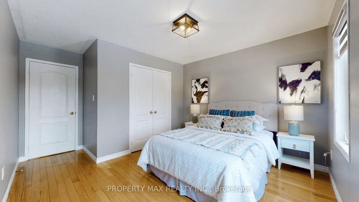 Photo 26 at 48 Elmrill Road, Berczy, Markham
