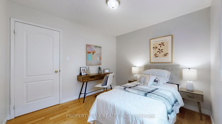 Photo 27 at 48 Elmrill Road, Berczy, Markham