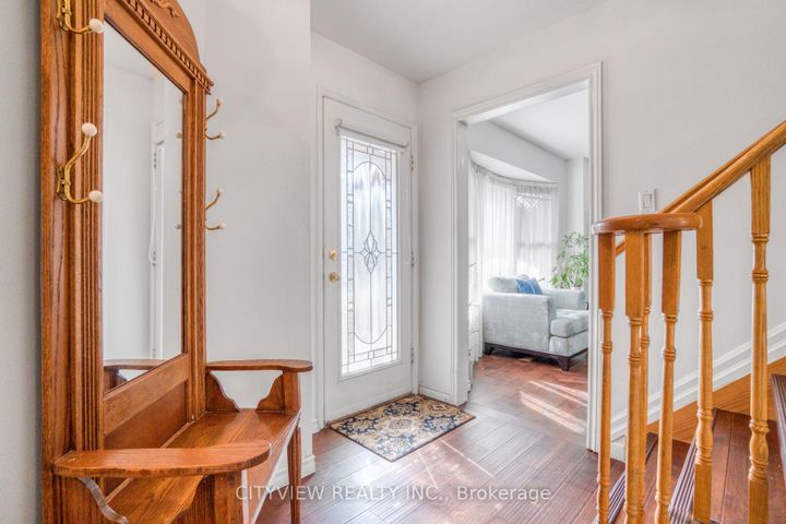 Photo 6 at 4165 Independence Avenue, Rathwood, Mississauga