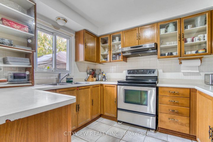 Photo 15 at 4165 Independence Avenue, Rathwood, Mississauga