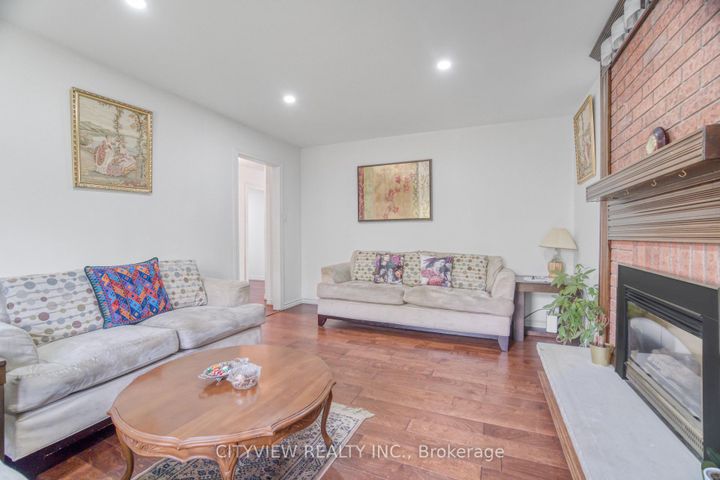 Photo 22 at 4165 Independence Avenue, Rathwood, Mississauga