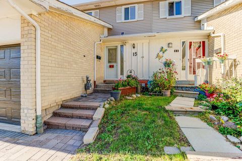 Photo 1 at 15 Lowry Square, Malvern, Toronto