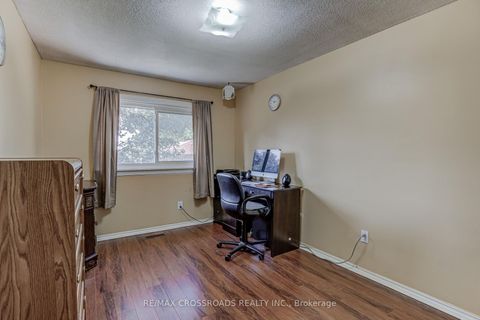 Photo 14 at 15 Lowry Square, Malvern, Toronto