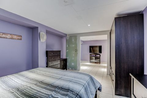 Photo 20 at 15 Lowry Square, Malvern, Toronto