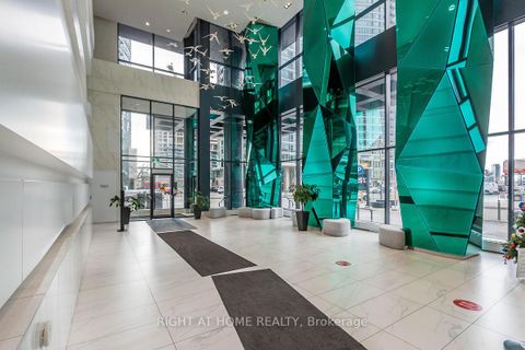 Photo 3 at 512 - 352 Front Street W, Waterfront Communities C1, Toronto